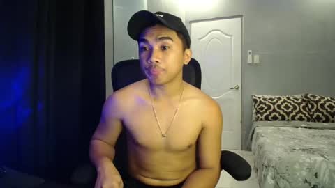 Snapshot of pinoyadriannexxx chatting on 24, 9, 2025 Adrianne online show from 24, 9, 2025