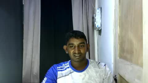 rayvienn online show from 5, 4, 2026