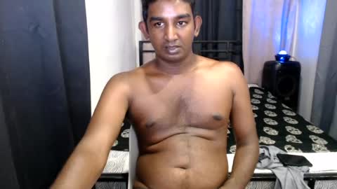 rayvienn online show from 13, 7, 2026
