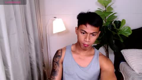 Snapshot of pinoymilker chatting on 8, 7, 2026 ethan online show from 8, 7, 2026