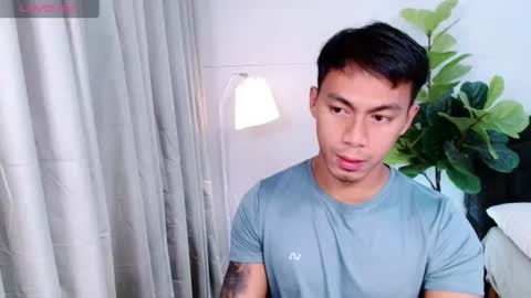 Snapshot of pinoymilker chatting on 14, 7, 2026 ethan online show from 14, 7, 2026