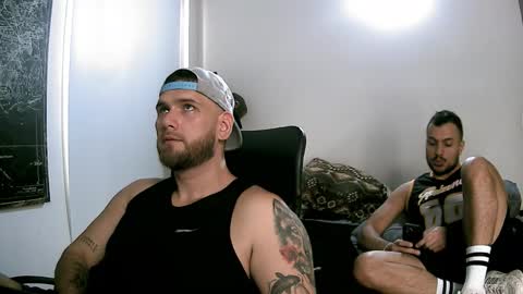 Snapshot of pipe1203 chatting on 16, 11, 2025 pipe1203 online show from 16, 11, 2025