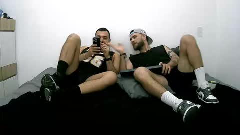 Snapshot of pipe1203 chatting on 2, 3, 2026 pipe1203 online show from 2, 3, 2026