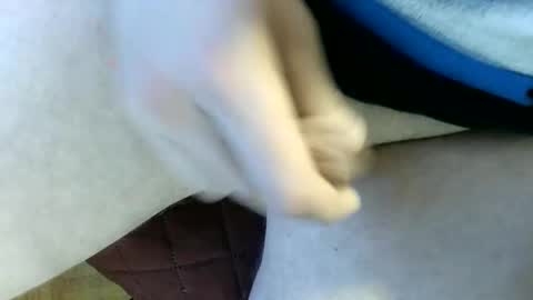 Snapshot of pippo2704 chatting on 7, 3, 2025 pippo online show from 7, 3, 2025