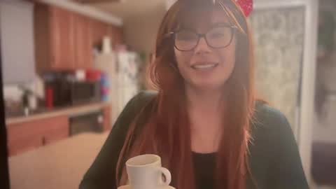 Snapshot of pirdybirdyxo chatting on 13, 2, 2025 pirdybirdyxo online show from 13, 2, 2025