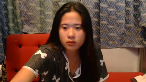 Snapshot of pititepinay_asiangirl chatting on 2, 7, 2026 pititepinay_asiangirl online show from 2, 7, 2026