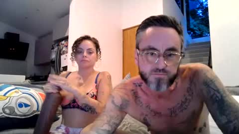 Snapshot of pixieandthegiant chatting on 19, 7, 2026 Pixie online show from 19, 7, 2026