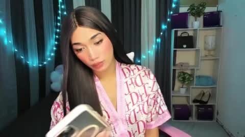 pixiedoll_ online show from 14, 7, 2026