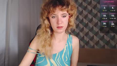 Snapshot of play_me_softly chatting on 24, 10, 2025 play_me_softly online show from 24, 10, 2025