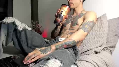 Carti online show from 1, 10, 2025