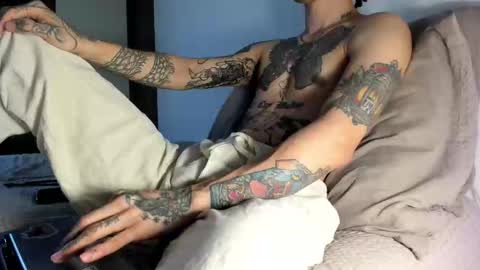 Carti online show from 9, 11, 2025