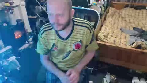 Snapshot of playboy_horny chatting on 4, 11, 2025 playboy_horny online show from 4, 11, 2025