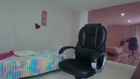 Snapshot of playboybunny_x chatting on 11, 6, 2026 babybunny online show from 11, 6, 2026