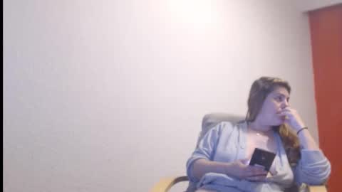 PlayfulSamira online show from 18, 4, 2026