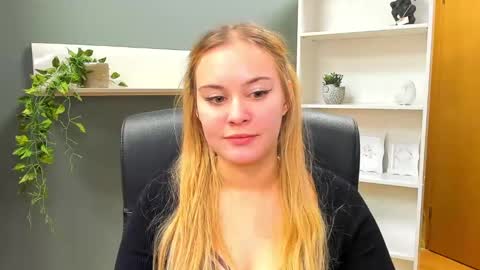 Valeria online show from 19, 1, 2025