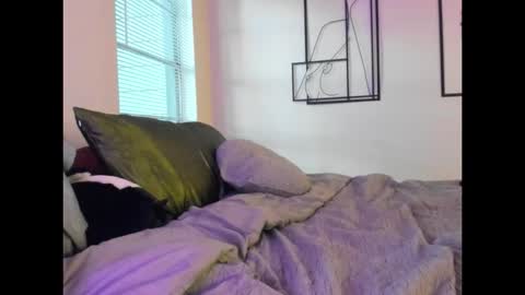 PlaywithPetra online show from 11, 11, 2025