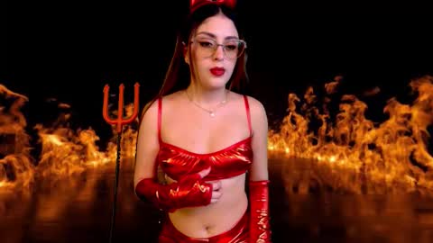 JUAN AND JULI online show from 31, 10, 2025