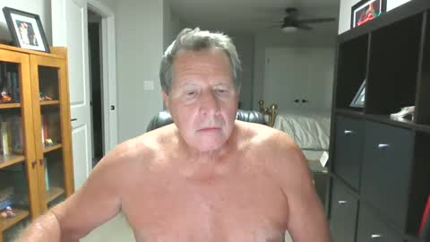 pleeeezeher online show from 17, 9, 2025