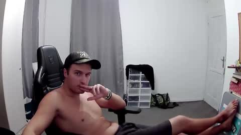 plkrisztian online show from 28, 9, 2025