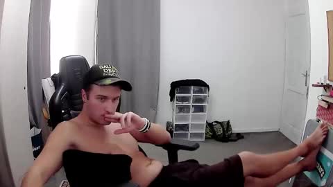 plkrisztian online show from 29, 9, 2025