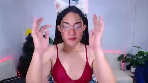 Ploysai online show from 16, 5, 2026