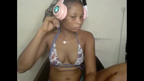 plumnjuicyx online show from 4, 3, 2025