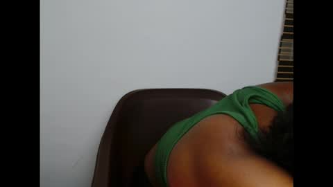 plumnjuicyx online show from 22, 10, 2025