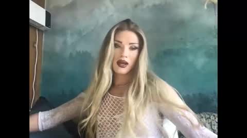 Pluto pullin online show from 9, 4, 2026