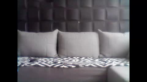 plutomaniaxxx online show from 19, 2, 2026