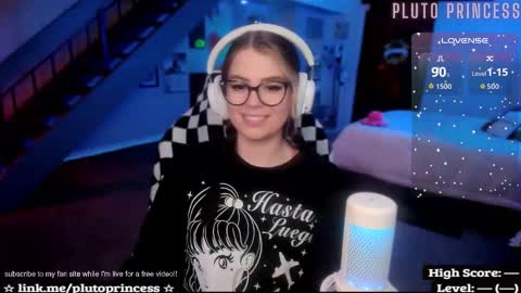 Snapshot of plutoprincess69 chatting on 4, 3, 2026 Pluto Princess online show from 4, 3, 2026