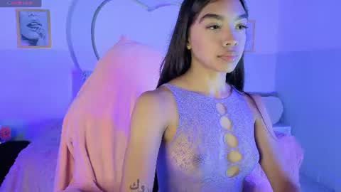 Snapshot of pocahontas_moon chatting on 9, 7, 2026 Pocahontas online show from 9, 7, 2026