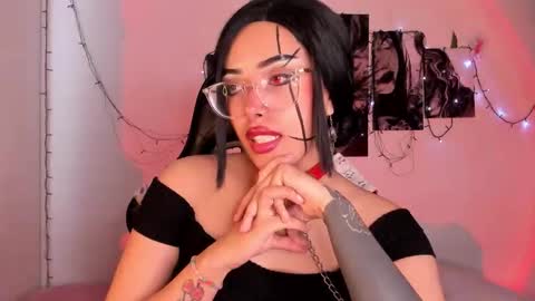 Snapshot of poison_willow chatting on 25, 9, 2025 Willow Hours 12pm to 630pm Colombian time FRIDAY AND SUNDAY FREE DAYS online show from 25, 9, 2025
