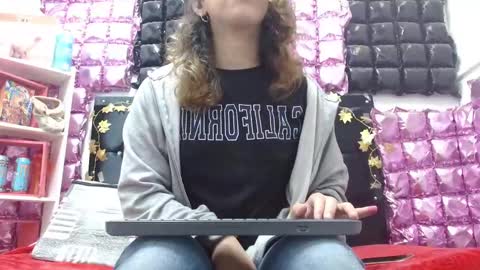 Snapshot of poisondost_hot chatting on 10, 10, 2025 Aleja online show from 10, 10, 2025