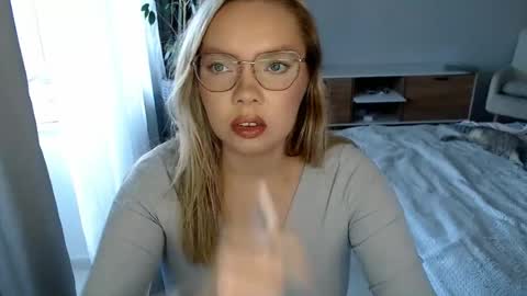 Snapshot of polinajones chatting on 24, 6, 2026 PolinaJones online show from 24, 6, 2026