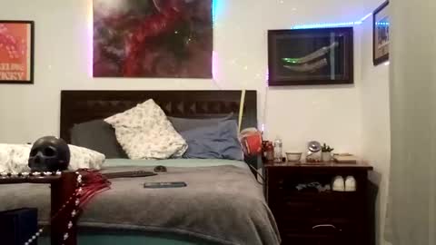 pollardj906 online show from 10, 1, 2025