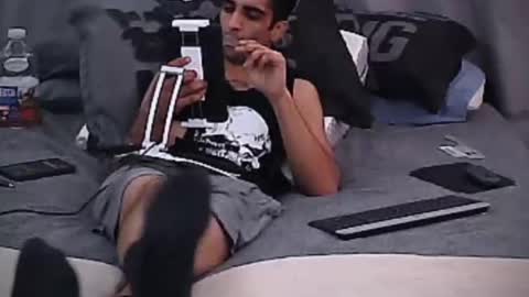 pollardj906 online show from 10, 3, 2025