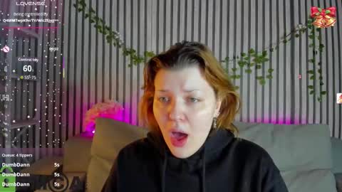 Snapshot of polly__mayer chatting on 1, 2, 2026 Polly online show from 1, 2, 2026