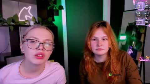 Snapshot of polly_cute1 chatting on 20, 3, 2026 polly_cute1 online show from 20, 3, 2026