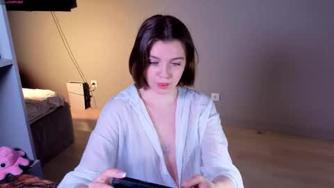  Your Polly  follow me  online show from 1, 2, 2026