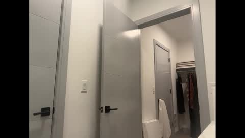 Polly Pocket online show from 15, 11, 2025