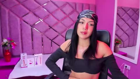 poly sasha  online show from 21, 9, 2025