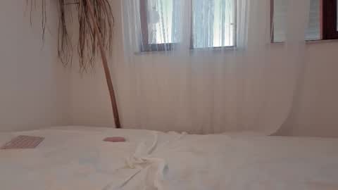 Snapshot of polynessia chatting on 19, 9, 2025 Polina online show from 19, 9, 2025