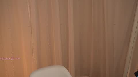 Snapshot of poni_dii chatting on 2, 2, 2026 online show from 2, 2, 2026