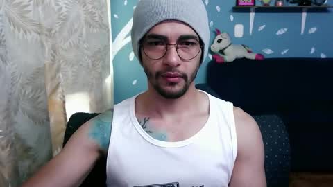 Snapshot of ponzothc chatting on 3, 11, 2025 ponzothc online show from 3, 11, 2025