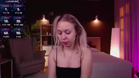 Snapshot of pooja_hegde chatting on 30, 9, 2025 Eva online show from 30, 9, 2025