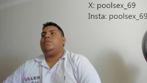 Snapshot of poolsexx_69 chatting on 30, 9, 2025 poolsexx_69 online show from 30, 9, 2025
