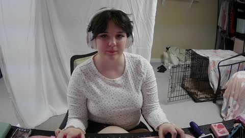 Puppy online show from 7, 1, 2025