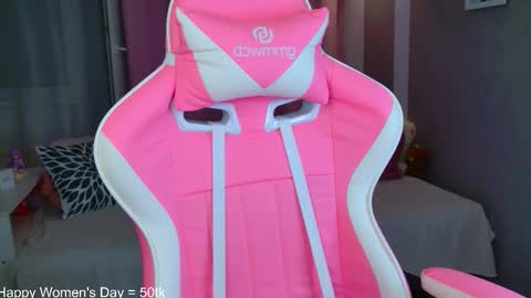 Hi Daddy Im Jane online show from 8, 3, 2026