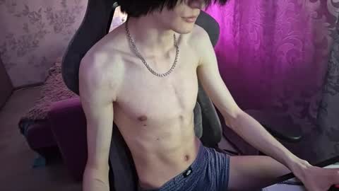 popoul_couple online show from 8, 4, 2026