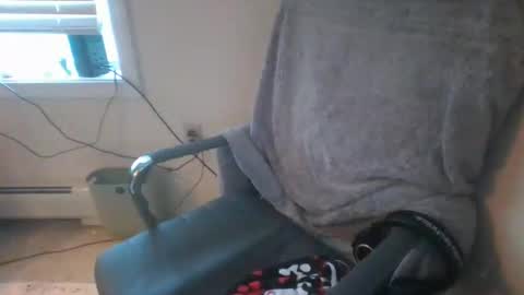 porcelain_tears01 online show from 17, 1, 2025